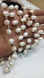 Perlas Naturales de 10 a 12 mm, Forma de Lágrima, Se Venden por Hilo de 8 Pulgadas de Largo - Product Image 4