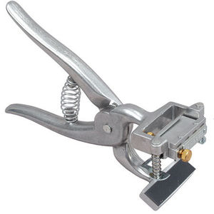 Pince à tatouer vétérinaire en acier inoxydable réutilisable et durable pour le marquage des animaux (lapins, moutons, porcs) – Vente en gros à prix abordable - Product Image 1