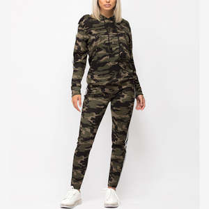 Ensemble de survêtement pour femme, deux pièces, tissu doux, respirant, coupe décontractée, pour la salle de sport, l'entraînement, la marche et les tenues décontractées quotidiennes, tendance - Product Image 1