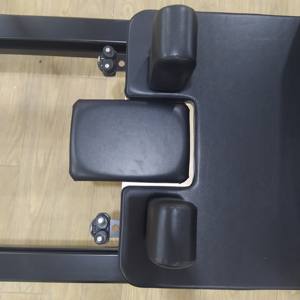 Reformador fino negro de aluminio resistente profesional multifunción para estudio de Pilates comercial al por mayor - Product Image 2