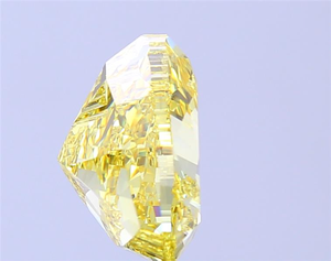 Diamant jaune taille cœur de 7 carats, rare, de couleur fantaisie, brillant, diamant brut pour un chef-d'œuvre de joaillerie de luxe sur mesure - Product Image 4