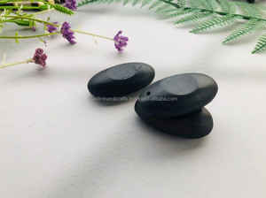 Traditional Japanese Style <b>Wooden</b> Chopsticks, Natural Grain Finish, Elegant Design for Asian Cuisine - Product Image 2