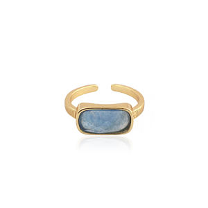 Anillo ligero de jade azul con corte rectangular acolchado, ajustable, chapado en oro de 18k, joyería de latón al por mayor, anillo apilable para uso diario. - Product Image 1