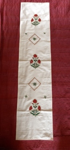 Embroidered Eco-Friendly Cotton Table <b>Runner</b> Floral Pattern Traditional Home Decor Outdoor Hand <b>Washable</b> Christmas Decor - Product Image 5