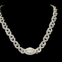 Collier Chaîne Tennis Hip Hop Personnalisé en Moissanite avec Pierres Simulées VVS pour la Mode Streetwear Disponible à la Vente