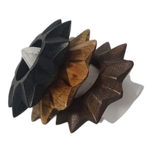 Offre Spéciale anneaux de serviette en bois de manguier en forme d'hexagone uniques porte-papier de soie personnalisable avec un design sculpté à la main - Product Image 4