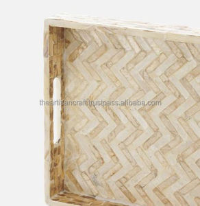 Elegante Bandeja Cuadrada de Nácar Hecha a Mano, Duradera, Moderna y Decorativa para Servir, Decoración del Hogar y Regalos por ARTISAN CRAFT - Product Image 4