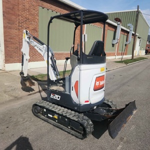Mini-excavatrice Bobcat E20 d'occasion, 2 tonnes, hydraulique, sur chenilles, faible nombre d'heures, machine puissante pour l'excavation et la construction, en vente - Product Image 6