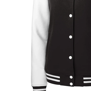 แจ็คเก็ตวิทยาลัย Urban Classics 2 สี - แจ็คเก็ตบอมเบอร์ผ้าฟลีซหนานุ่มสีดำและสีขาว - เสื้อโค้ทสไตล์เรโทรสตรีทแวร์สำหรับทุกเพศ - Product Image 2