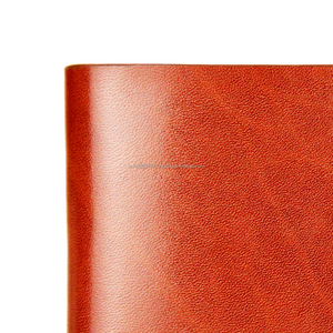 Portefeuille en cuir élégant de qualité supérieure pour hommes, court, protégé par RFID, logo personnalisé, porte-carte minimaliste, matériau en polyester à fermeture ouverte - Product Image 4