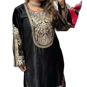Traje Salwar de tres piezas de estilo islámico terciopelo viscoso pesado con cómodo Modal de buena calidad ropa festiva tamaño perfecto - Product Image 1