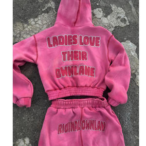 Chándal con capucha y cremallera de diseño personalizado con pedrería para mujer - Product Image 3