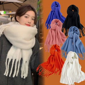 Marmitta e sciarpa invernali da donna grandi accessori moda Angora sconto di fine stagione su sciarpe e scialli tradizionali - Product Image 1