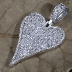 Colgante de Estilo Clásico Hip Hop, Material de Plata de Ley 925, Colgante en Forma de Corazón con Incrustaciones de Moissanita, Colgante para Mujer - Product Image 1