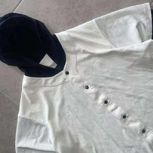 Fabricant de t-shirts surdimensionnés personnalisés de style streetwear, t-shirt à manches longues à double couche avec capuche, effet délavé, pour hommes - Product Image 3