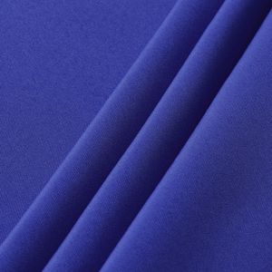 Tovaglia Rettangolare in Poliestere 54 X 78 Pollici, Resistente alle Pieghe, Lavabile, Decorativa, Antimacchia e Protettiva - Product Image 2