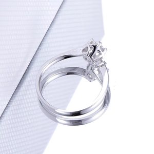Anillo de compromiso con diamante cultivado en laboratorio de corte brillante redondo de 0.12 CT, certificado por IGI, engaste de oro de 18K con diseño vintage. - Product Image 3