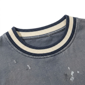 Fabricant de t-shirts streetwear personnalisés, t-shirt graphique vintage pour homme, coupe ample, style universitaire imprimé, effet délavé - Product Image 3