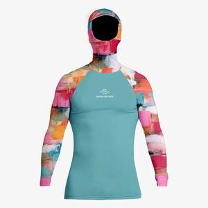 Camiseta de Protección Solar Unisex UPF50+ Antibacteriana 100% Poliéster con Capucha para Natación, Buceo, Surf, Secado Rápido, para Playa y Verano - Product Image 5