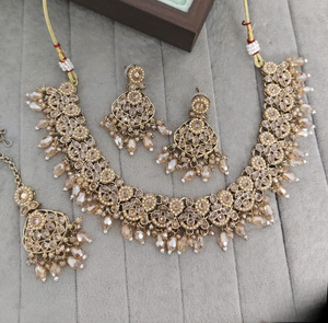 Designer Round Stone Necklace With Matching Earring And Mangtika Antique Gold Plated Traditional Ethnic Wear <b>Jewellery</b> For Women - Product Image 5