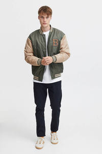 Veste de baseball unisexe respirante personnalisée avec logo, en tissu mémoire 100 % polyester et broderie chenille, idéale pour l'automne - Product Image 2