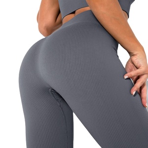 Leggings côtelés sans couture personnalisables avec logo pour femme – Taille haute, effet ventre plat, rehaussement des fessiers, pour entraînement, yoga et sport - Product Image 4