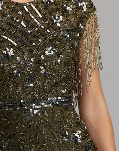 Robe de soirée fourreau vert olive brodée à motifs géométriques, avec franges au col, sans manches, longueur ras du sol, robe de bal, soutien-gorge intégré, anti-plis - Product Image 3