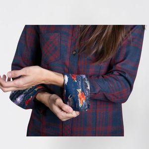 Camisa Casual de Manga Larga para Mujer, de Franela con Botones, Teñida con Hilo 100% Algodón de la Mejor Calidad, Ecológica, Transpirable y Antiarrugas - Product Image 4