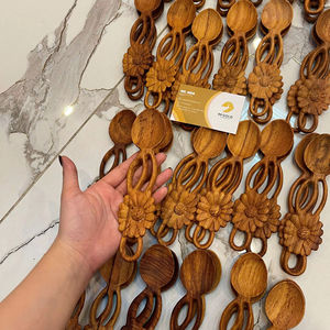 Cuchara de Madera con Forma de Flor, Hecha a Mano, Mango en Forma de Flor, Mejor Precio al por Mayor - Product Image 1