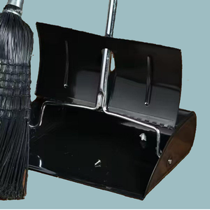 Recogedor de basura resistente de acero negro a prueba de viento con mango largo y cierre automático - Product Image 5