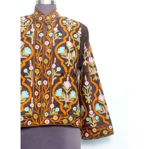 Veste unisexe indienne bohème en coton 100% matelassée et brodée Cotrise, nouveau motif de haute qualité, respirante, écologique, pièce antique - Product Image 2