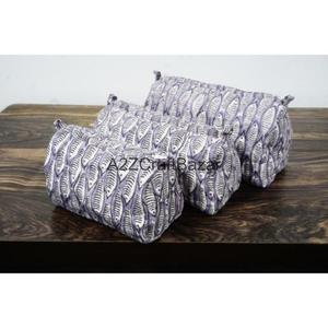 Ensemble de pochettes de voyage en coton imprimées à la main sur mesure avec fermeture éclair, disponible en 3 tailles, idéal pour les magasins de textiles de maison pour la revente - Product Image 3