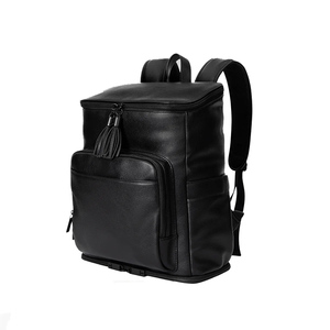 Sac à dos à couches de qualité supérieure pour bébé avec organisation intelligente, porte-biberons isothermes et construction imperméable - Product Image 3