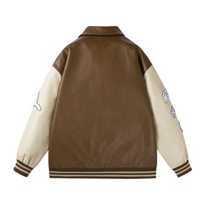 Veste universitaire en cuir PU pour homme, marron beige, avec patch brodé, col rabattu, coupe classique, décontractée pour l'automne - Product Image 2