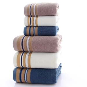 High Quality Custom Logo Gym Towel Quick-Dry Microfiber for Men and Women Low Price Gym Towel - Product Image 3