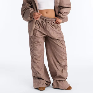 Pantalones de paracaídas anchos de nailon OEM para mujer, con cordón, estilo casual urbano, pantalones para hombre - Product Image 1