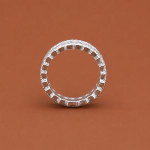 Anillo de Plata de Ley 925 de Lujo, Hecho a Mano, con Diamantes Redondos, Elegante y Atrevido, Estilo Hip Hop - Product Image 2