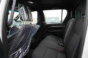 NOUVEAU TOYOTA HILUX (ADVENTURE) 2026 200 kW (299 ch) 0 km TRANSMISSION AUTOMATIQUE - Product Image 4