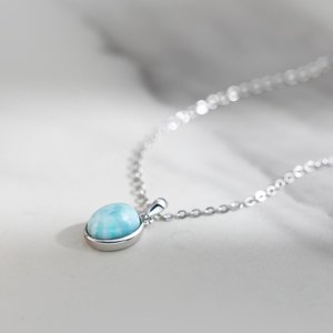 จี้รูปไข่ลาริมาร์ธรรมชาติ ตัวเรือนเงินแท้ 925 ประดับพลอยสีน้ำเงิน สำหรับผู้หญิง เป็นของขวัญ - Product Image 6