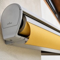 Auvent électrique en aluminium économique et luxueux pour balcon de piscine, éclairage LED à télécommande, installation facile, protection solaire intelligente