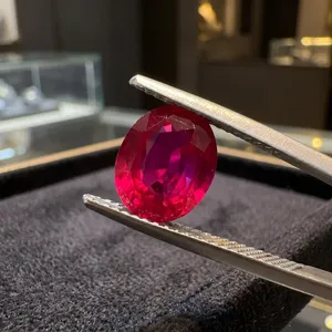 Rubí Natural de Mozambique Sin Tratamiento Térmico, 3.01CT, Corte Ovalado, Color Rojo Rosado con Juego de Color/Fuego, Sin Orificio para Joyería, Anillos - Product Image 1