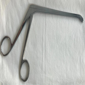 Pinza de Cushing Jamso Industries para Discos Intervertebrales, Modelo JI-3905, Manual, 2 mm x 10 mm, 30 Grados Descendente - Product Image 2