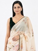 Saree Sutra Cetak Digital Krem Elegan dengan Blus Hijau Pakaian Pernikahan Wanita India Pakistan Tersedia Gaya Bollywood
