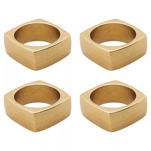 Anneau de serviette carré moderne en laiton, 2,5 cm de large, décor de table en métal doré - Product Image 2