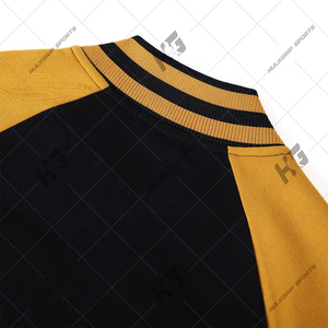 เสื้อแจ็คเก็ต Letterman Varsity แบบ Unisex สีดำและเหลือง คอวี ผ้าวูล/วิสโคส ซับในไนลอน โลโก้ด้านหน้า ระบายอากาศได้ดี แห้งเร็ว เหมาะสำหรับฤดูหนาว - Product Image 2