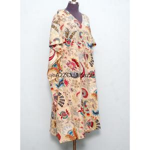 Kaftan pour femmes, robe maxi décontractée et élégante, 100% coton respirant, écologique, imprimé à la main, coupe régulière, col en V, sans manches - Product Image 3