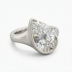 Bague de fiançailles en diamant de forme poire 2,50 CT, diamant de laboratoire solitaire en or blanc 18 carats - Product Image 2