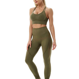 Ensemble de vêtements de sport pour yoga, nouvelle collection, vêtements de sport de qualité supérieure, design personnalisé avec votre propre logo, vêtements tendance, légers et durables - Product Image 6