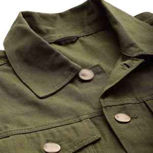 แจ็คเก็ตยีนส์ฤดูหนาวราคาดีที่สุดสำหรับผู้ชาย ออกแบบโลโก้ได้ตามต้องการ คุณภาพสูง สีพื้น สตรีทแวร์ - Product Image 6