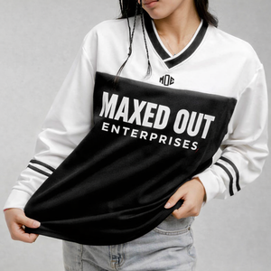 Jersey de Fútbol Americano Unisex 2026, Cuello en V, Dos Tonos, Logotipo Personalizado, Ropa Deportiva de Poliéster, Marca Privada, Proveedor OEM al por Mayor - Product Image 2